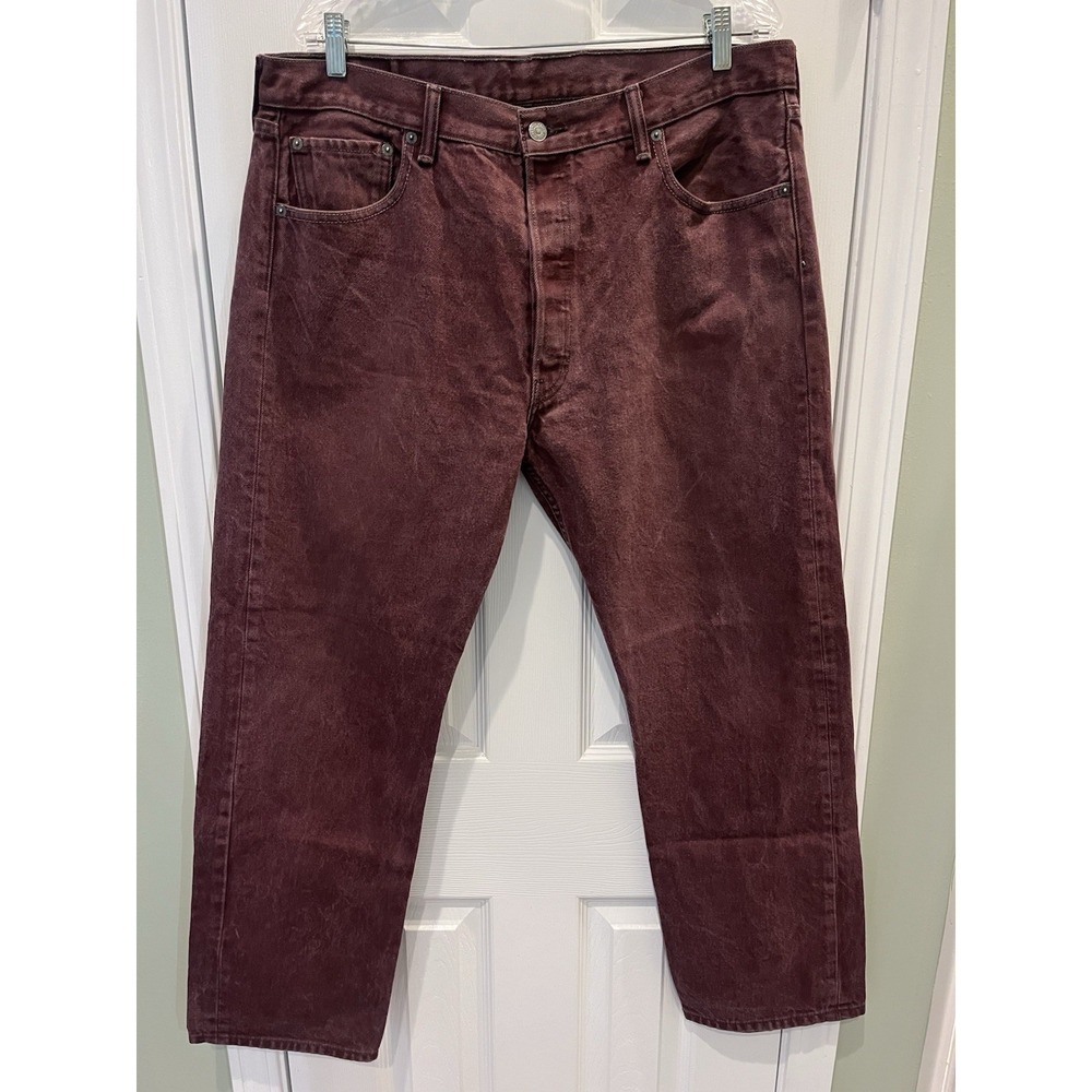 Levis 501 Jeans Men 38x32 Burgundy Wash Button Fly Straight Leg Blank Tab